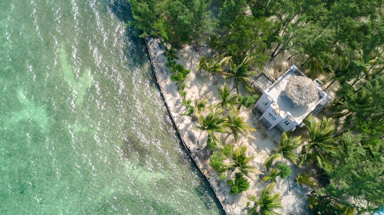 Resort Thatch Caye A Muy'ono Hopkins