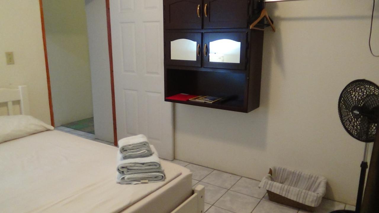 Guest house Hacienda Tropical Belmopan
