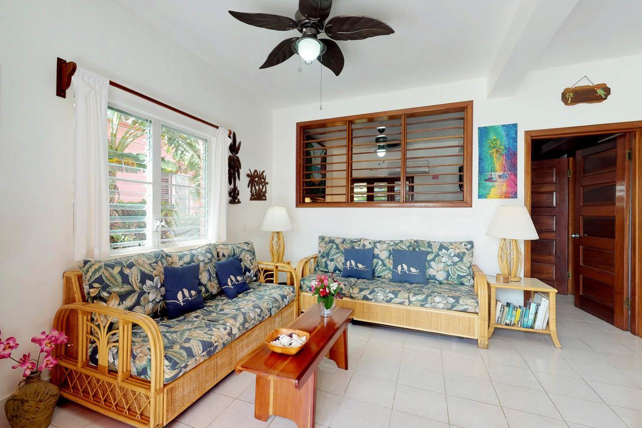 Caribe Island 1 Bedroom #20 * San Pedro (Ambergris Caye)