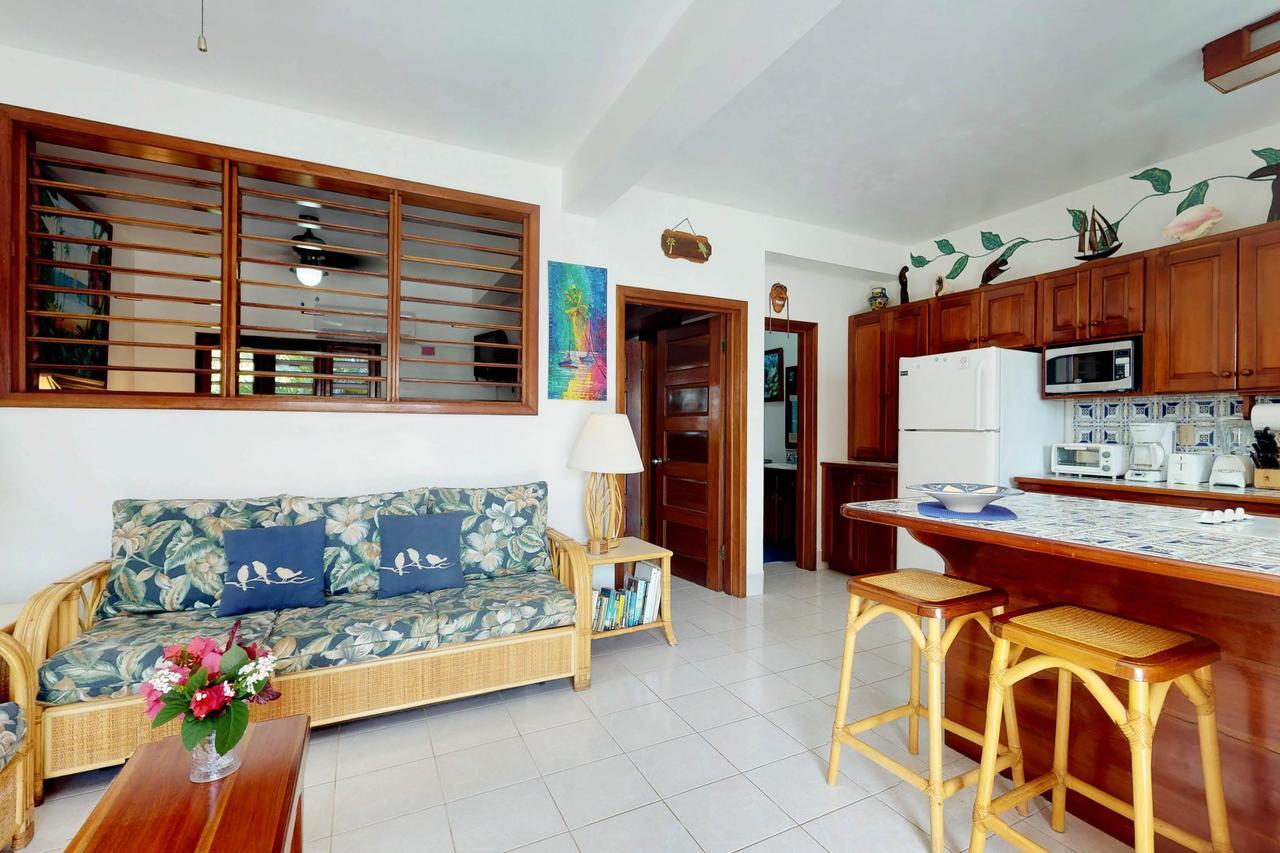 Caribe Island 1 Bedroom #20 Apartment *