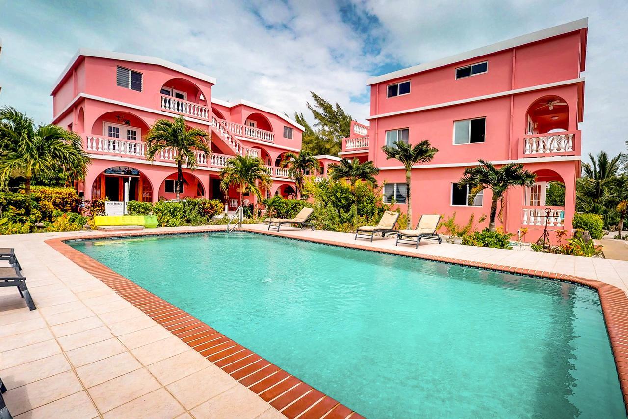 Caribe Island 1 Bedroom #20 Apartment