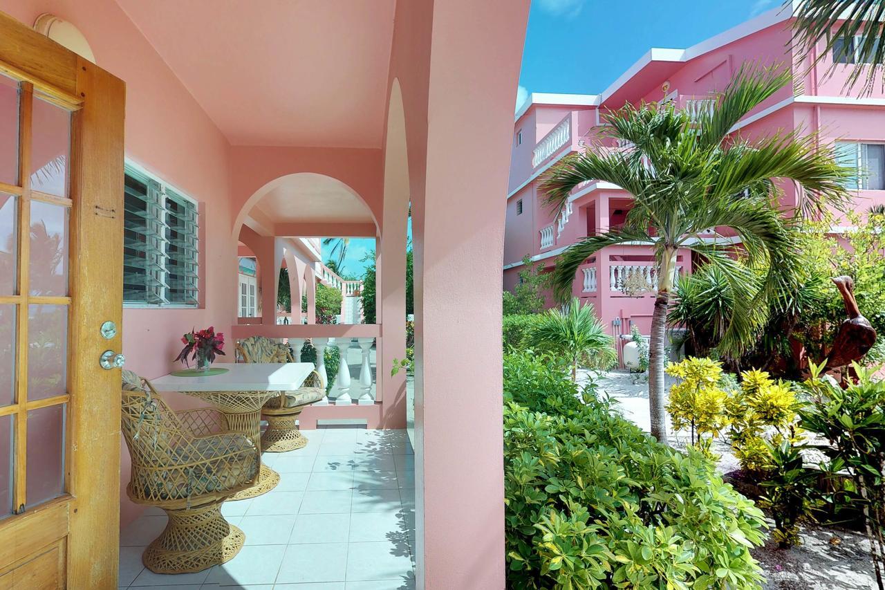 Caribe Island 1 Bedroom #20 Apartment
