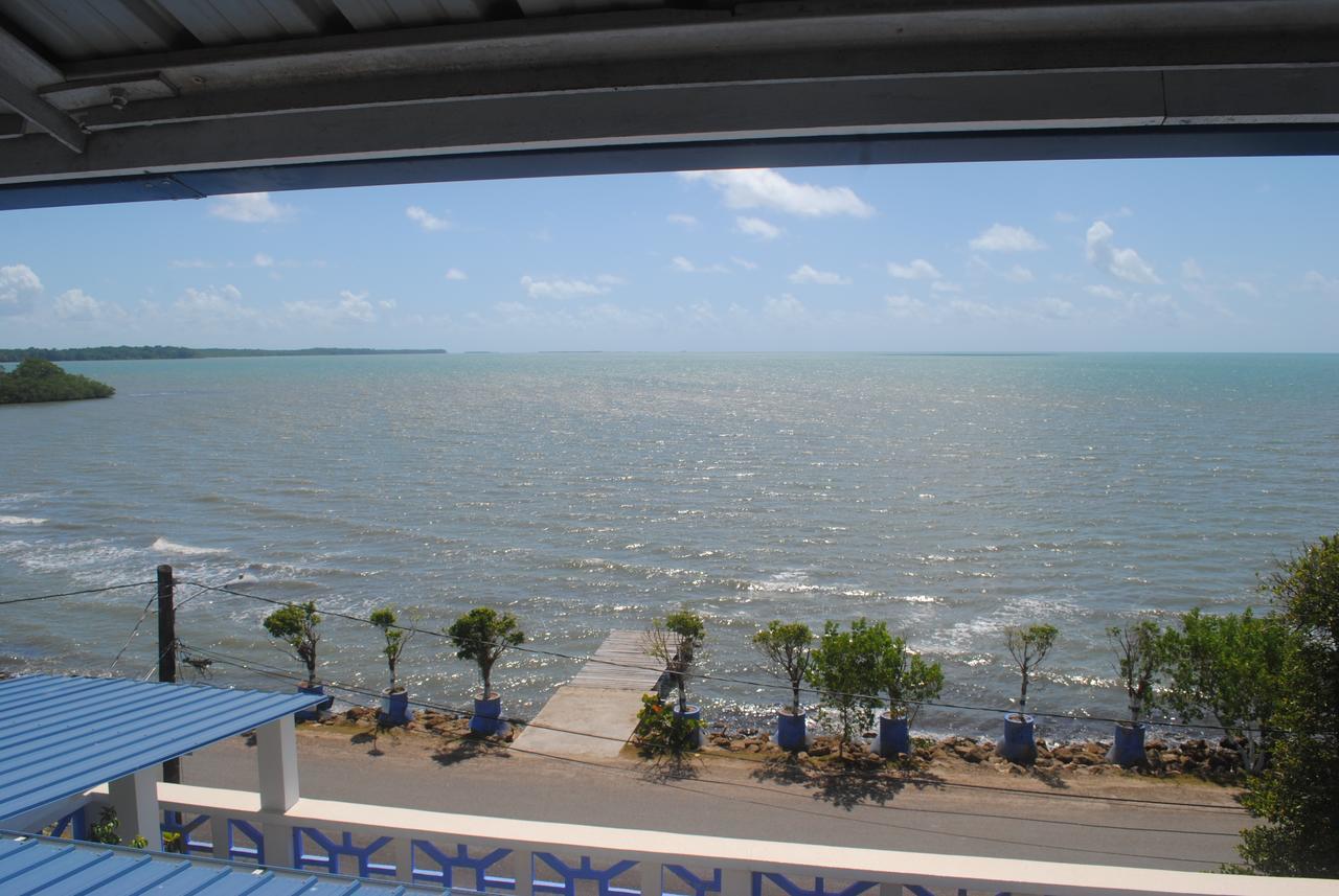 Hotel The Sea Front