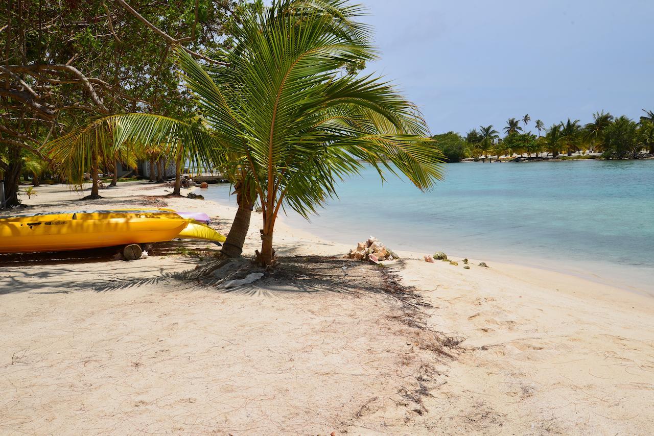 Isla Marisol * Glovers Reef