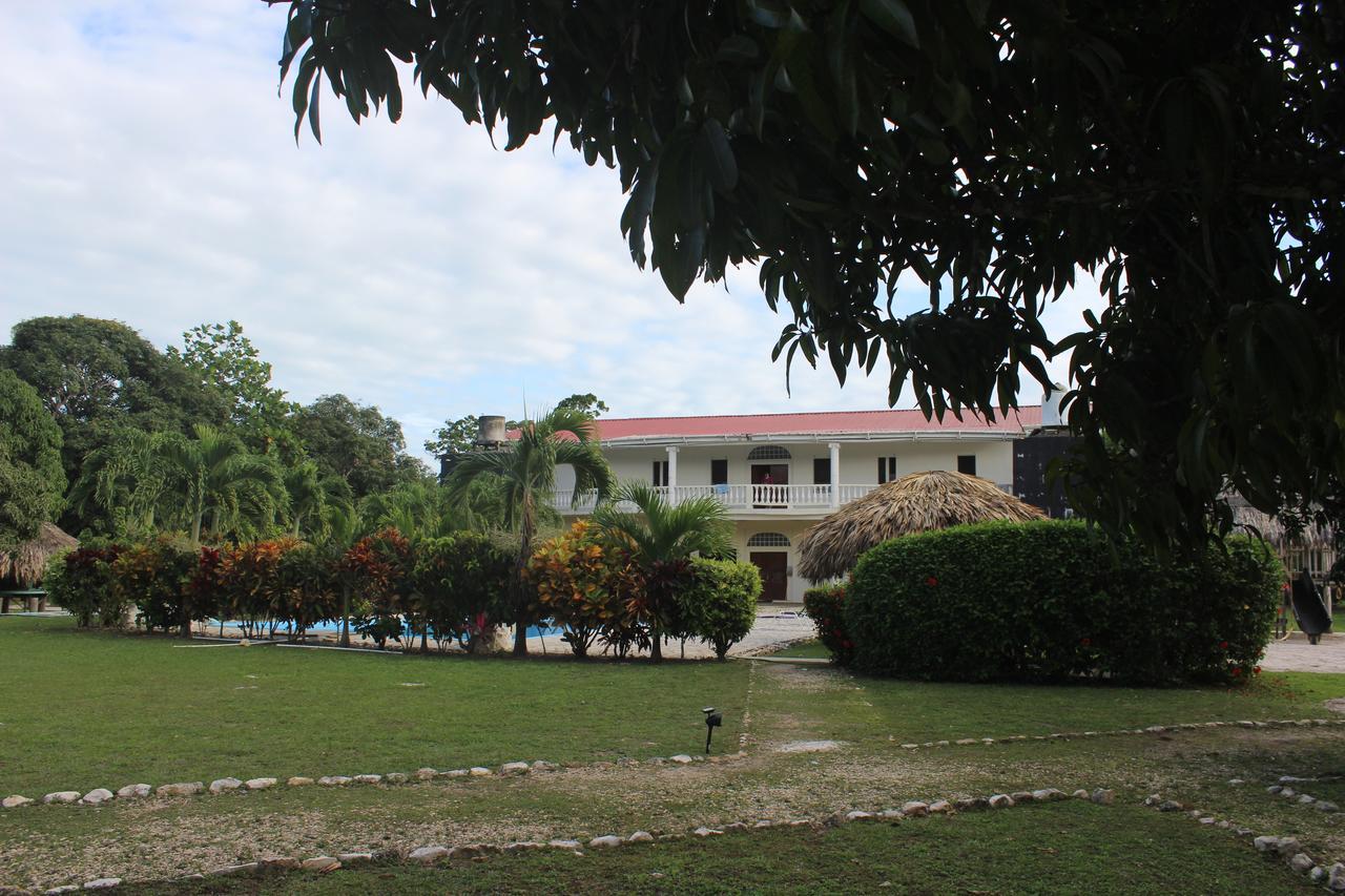 Highway Trails Belize And Country Club Lucky Strike