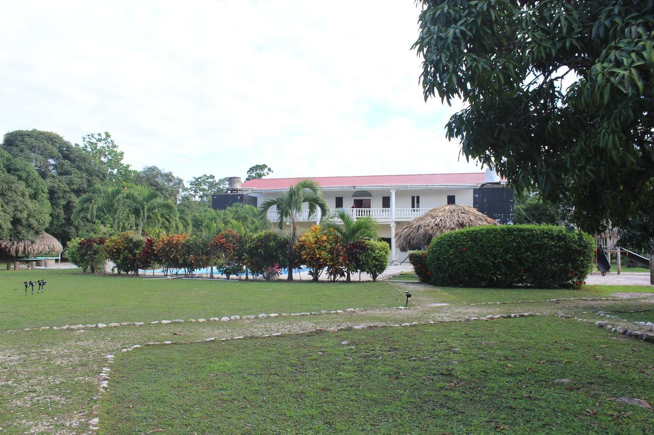 Resort Highway Trails Belize And Country Club 4*