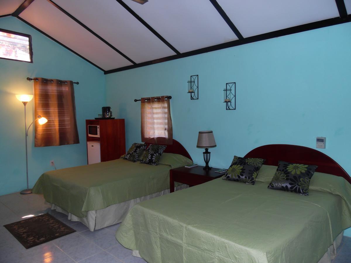 Highway Trails Belize And Country Club 4*