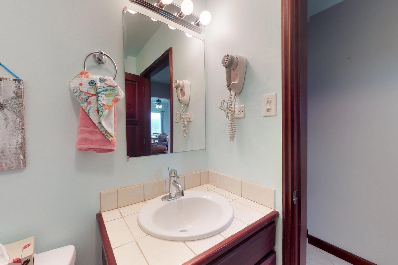 Apartment B103 Mara Laguna San Pedro (Ambergris Caye)