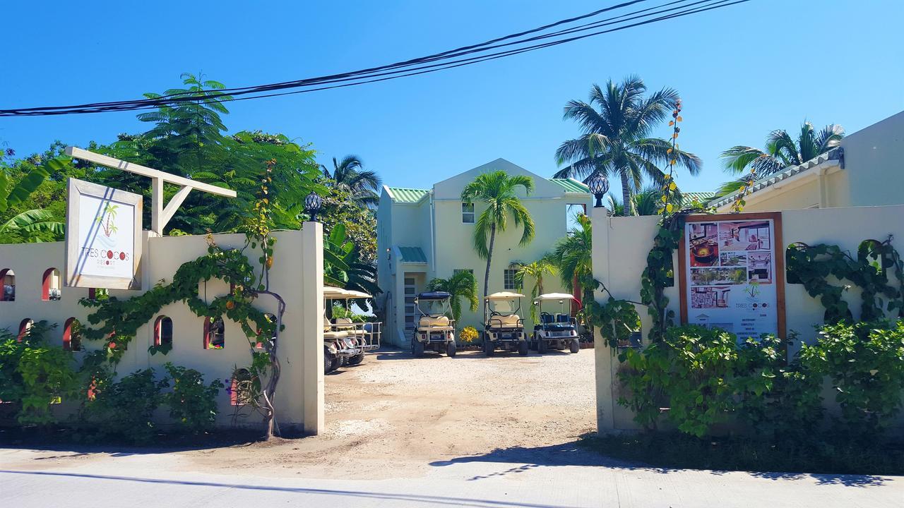 Tres Cocos Hotel