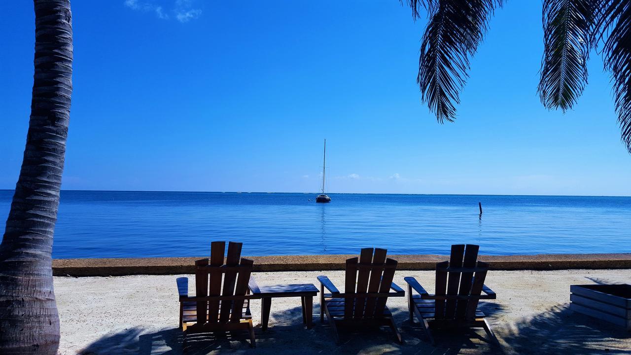 Tres Cocos Hotel 3*
