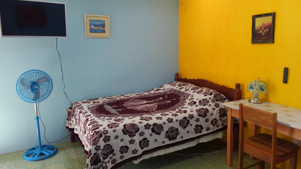 Waterfront Seaside Guest House Corozal