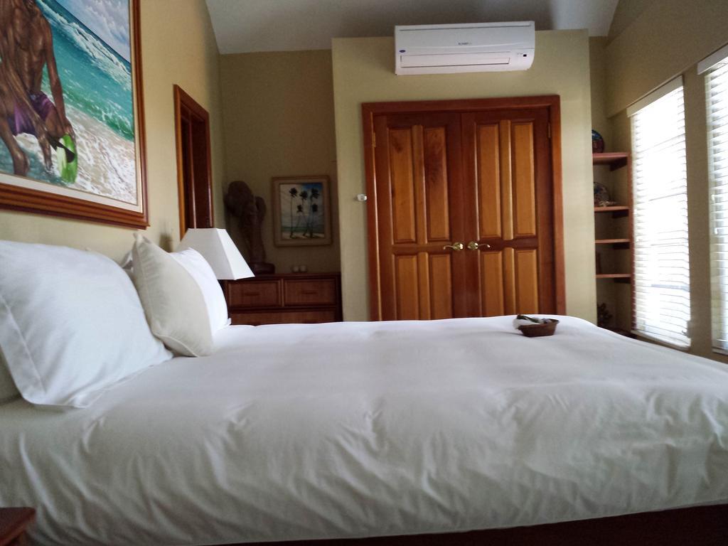 The Palms Oceanfront Aparthotel 3*