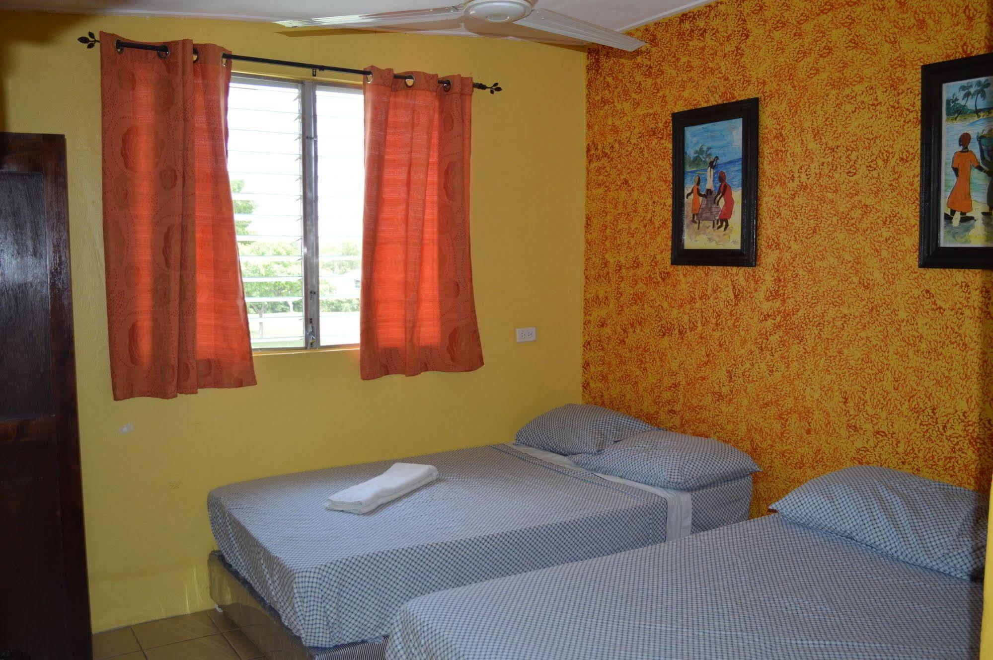 El Rey Hotel 3*