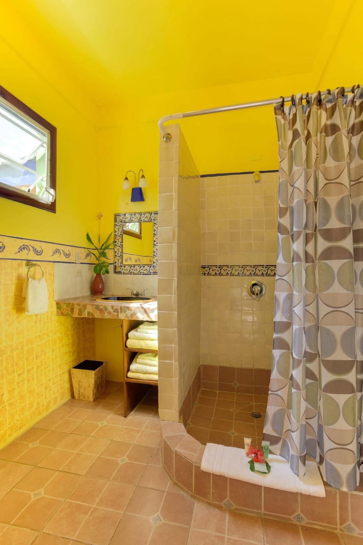 Coconut Row Hotel 3*