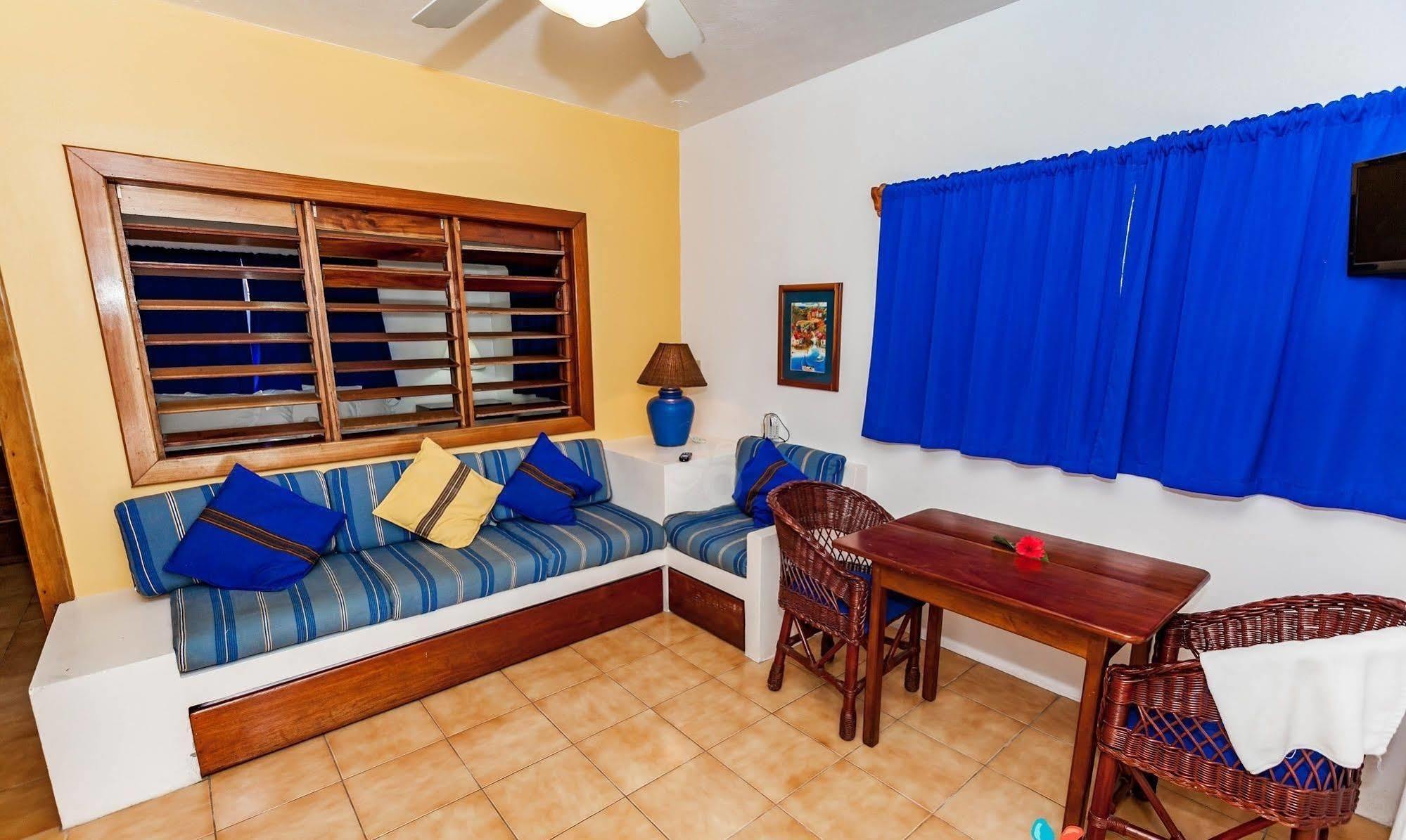 Caribbean San Pedro (Ambergris Caye)