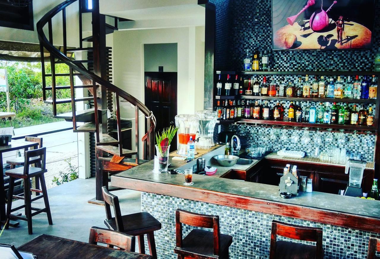 Pur Boutique Cabanas, Adults Only Hotel
