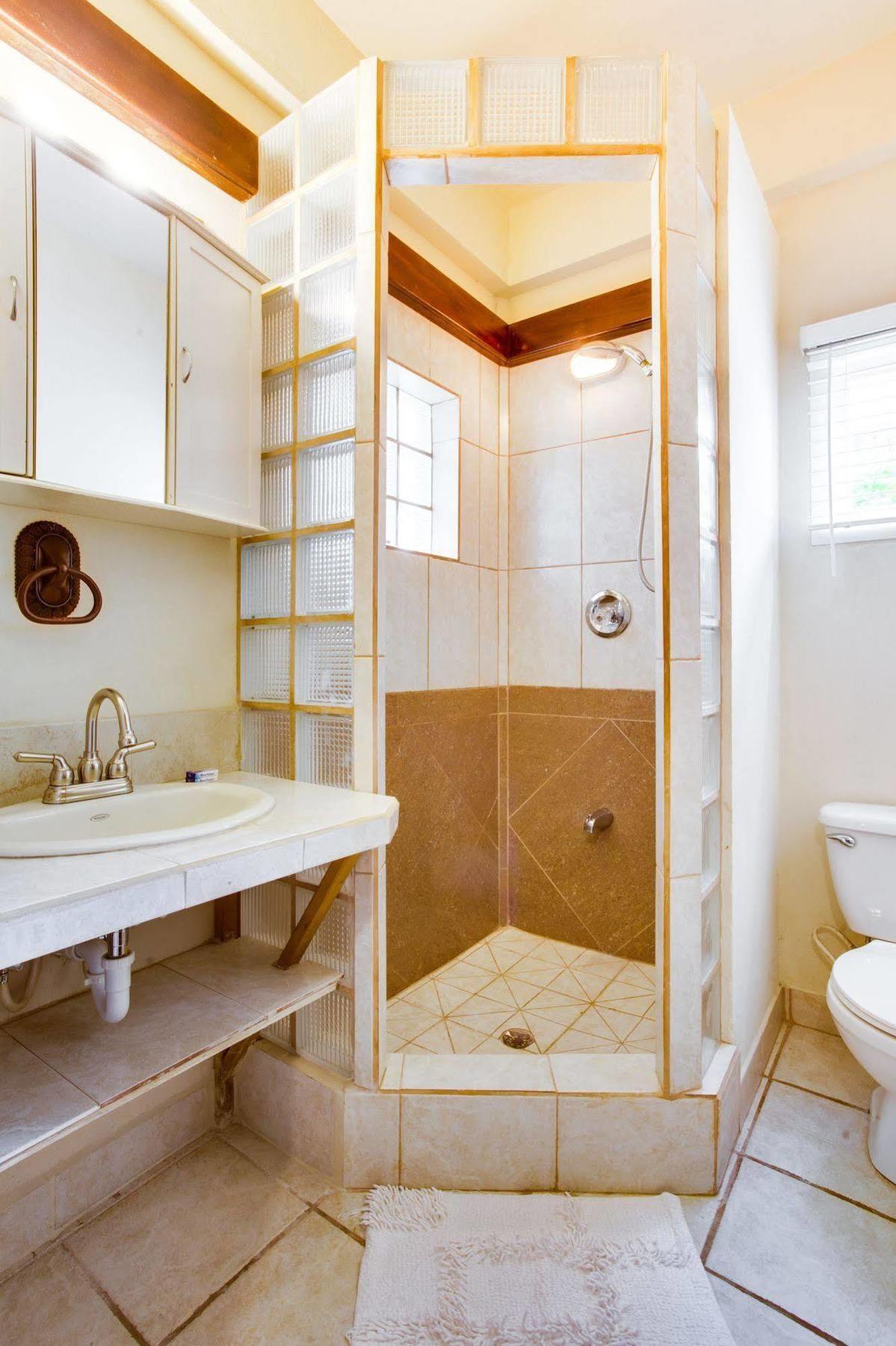 Buttonwood Belize Guest house 3*