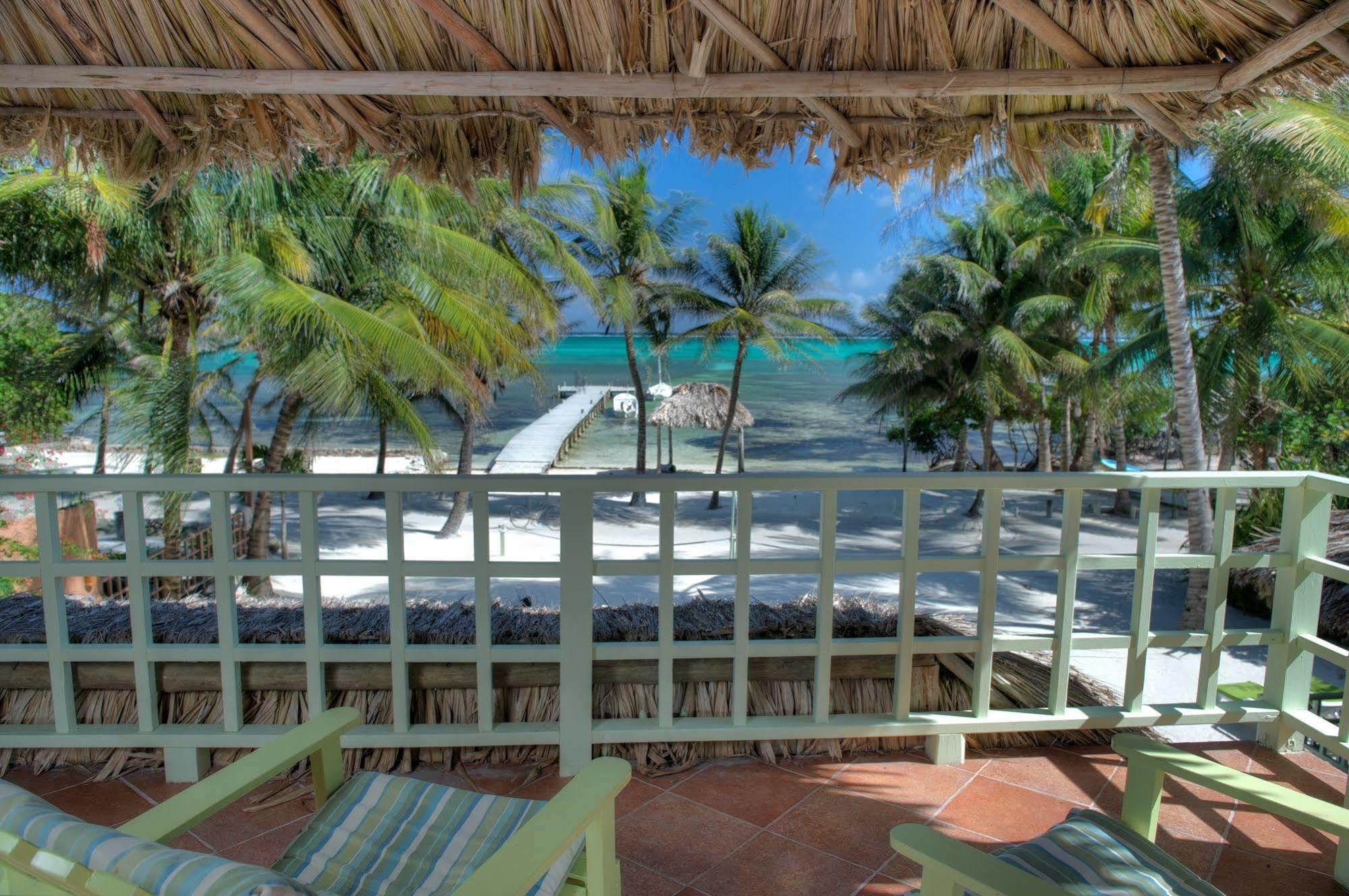Hotel Caye Casa 3*