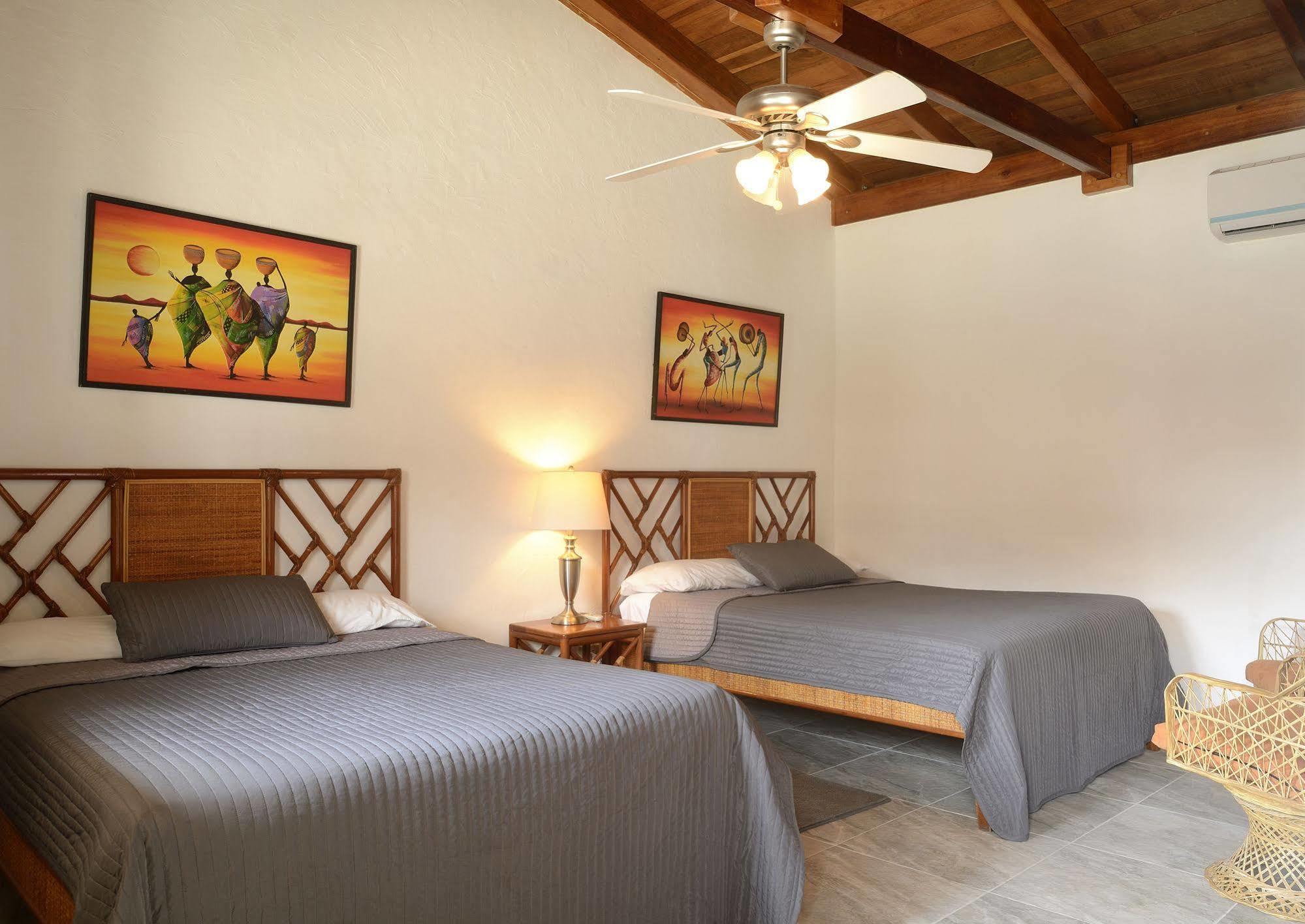 Parrot Cove Hotel 4*