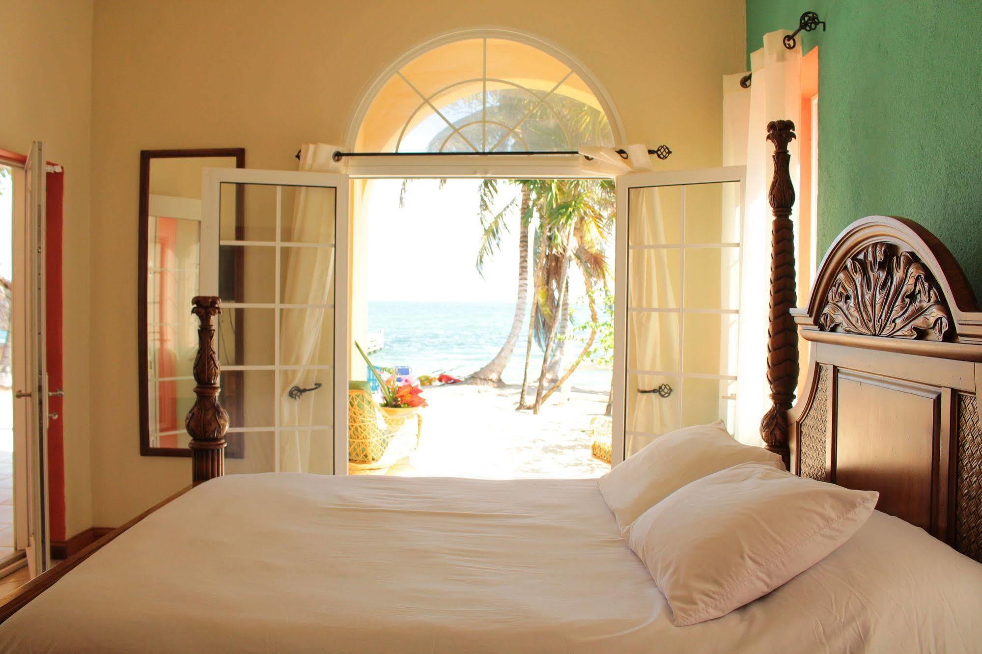 Parrot Cove Hotel 4*
