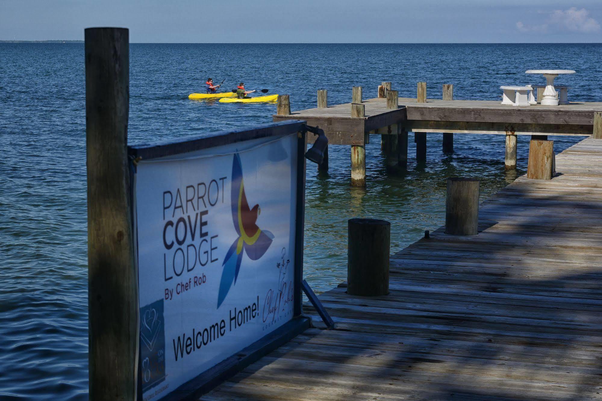 Parrot Cove 4* Hopkins
