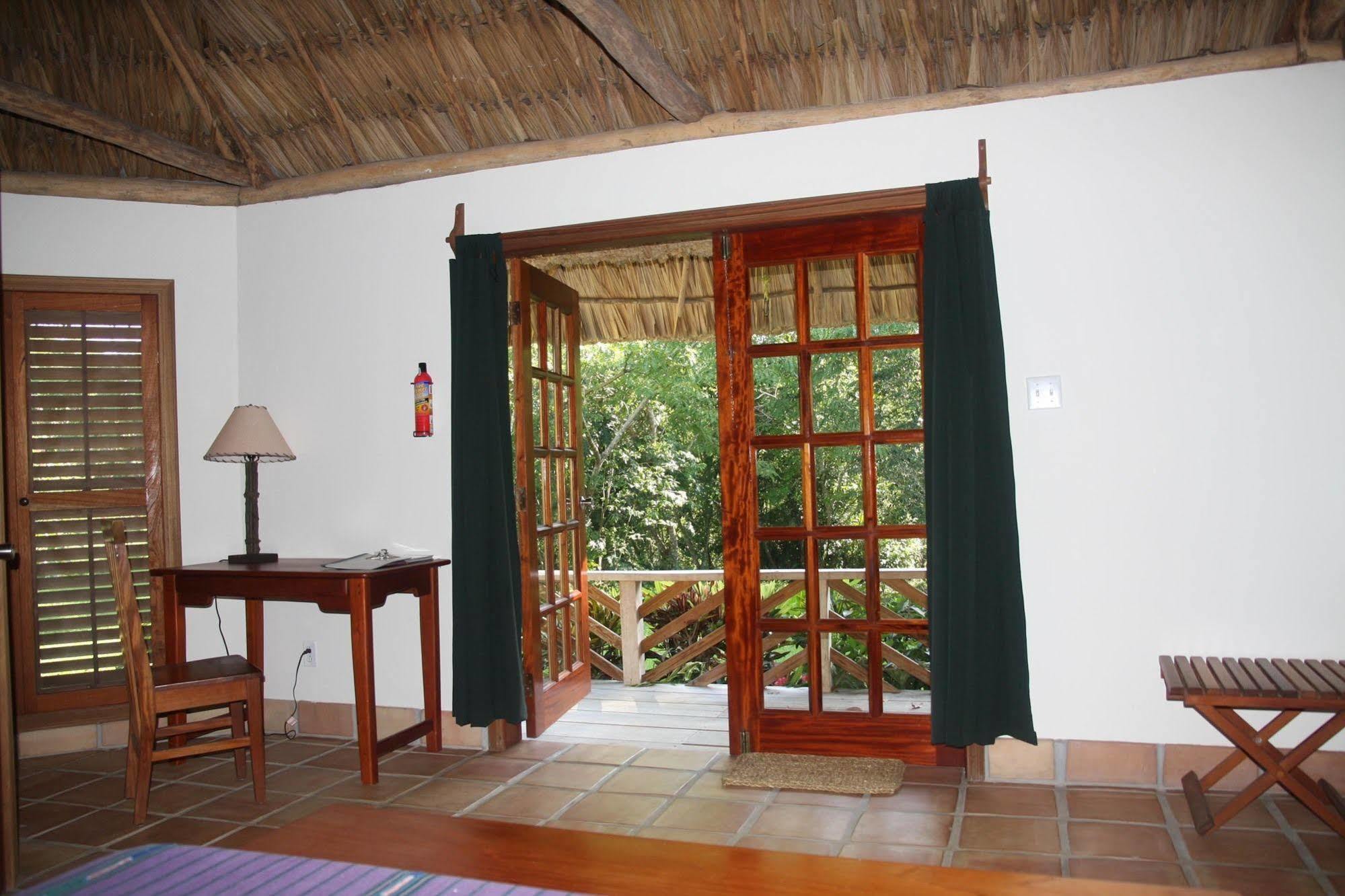 Tanager Rainforest Resort 3*