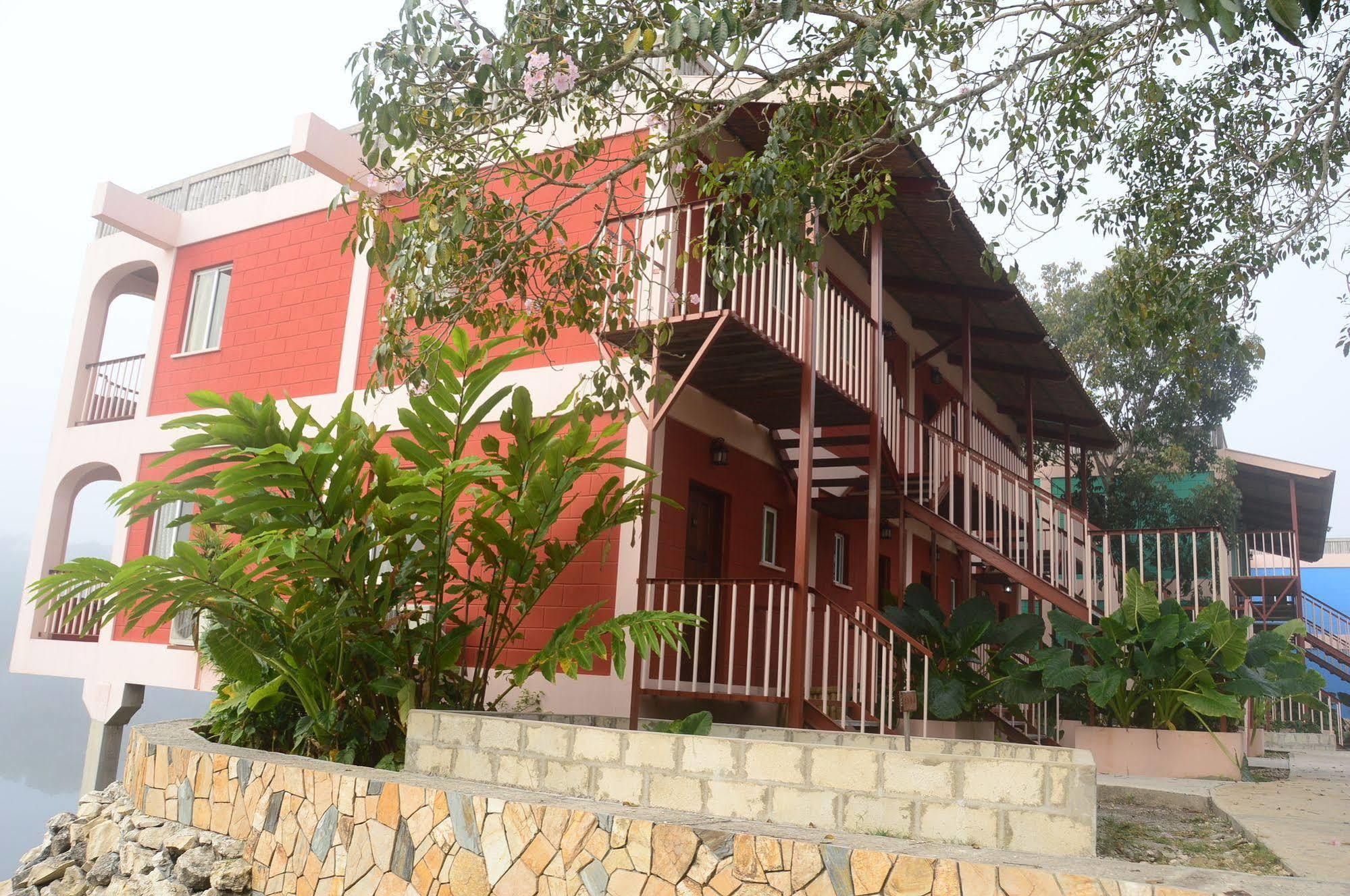 Lamanai Landings And Marina Hotel 3*