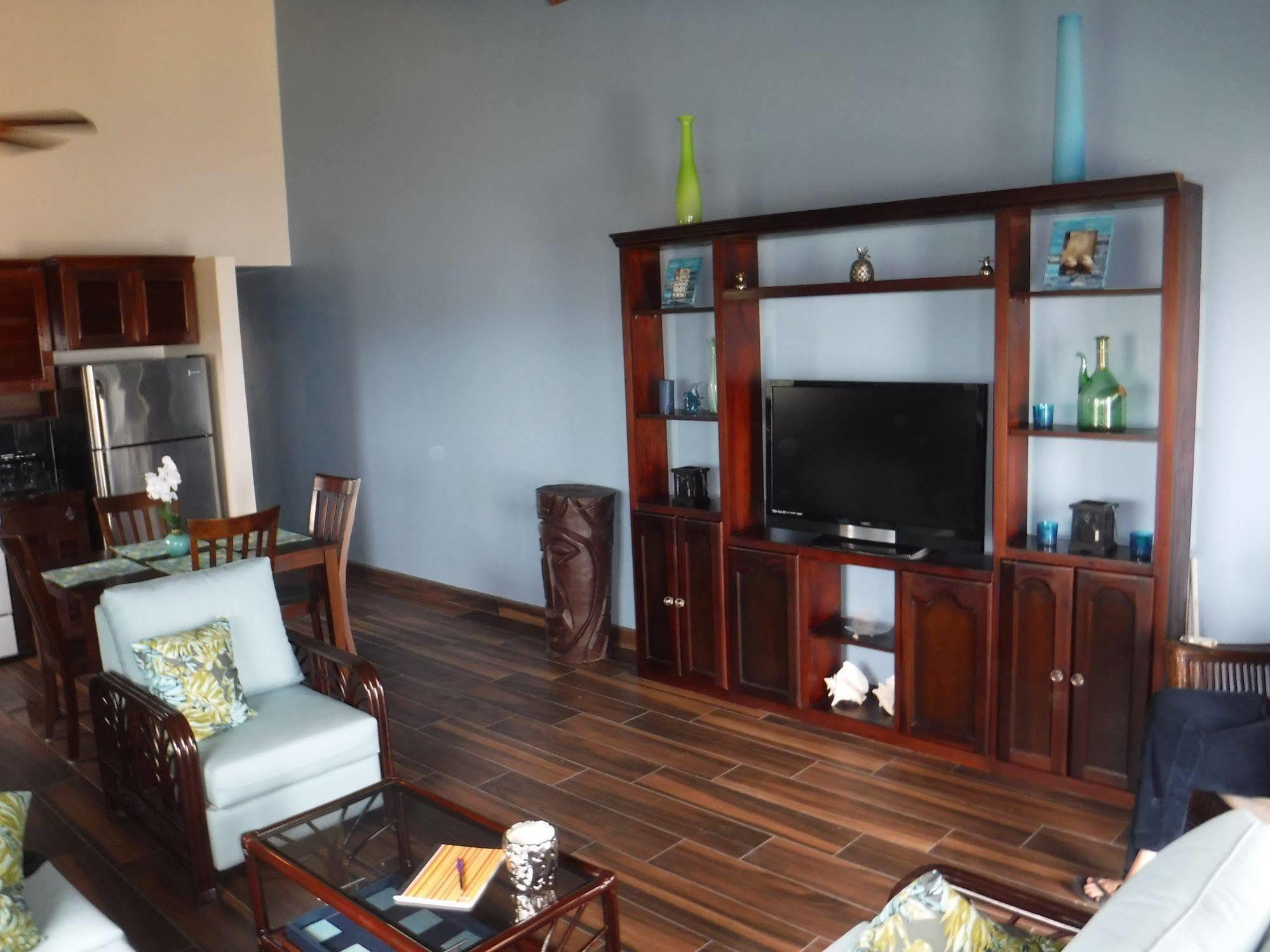 Hotel Tres Cocos