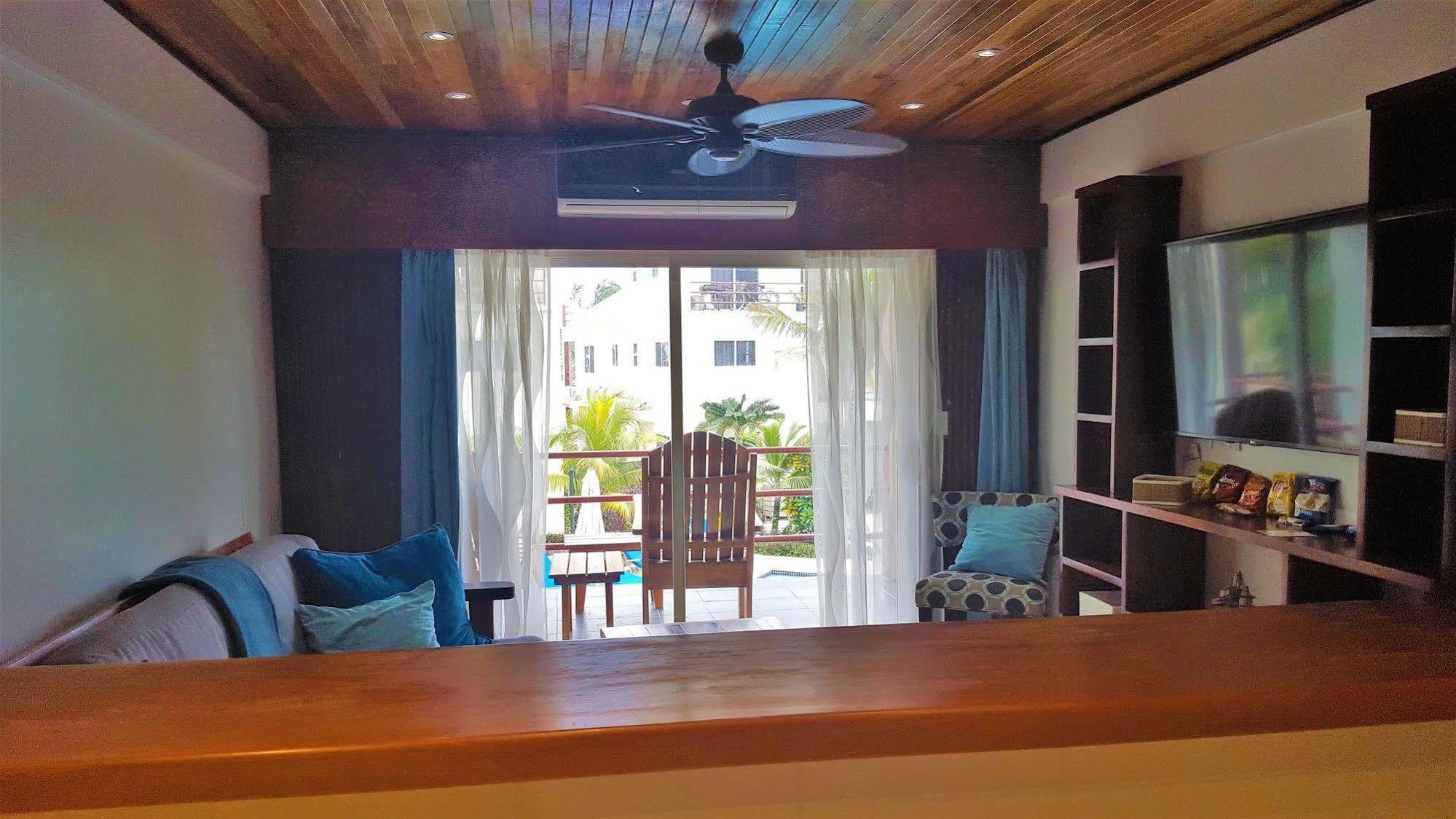 Tres Cocos Hotel