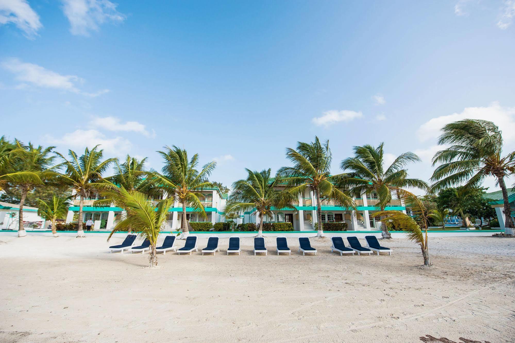 Banyan Bay 4*