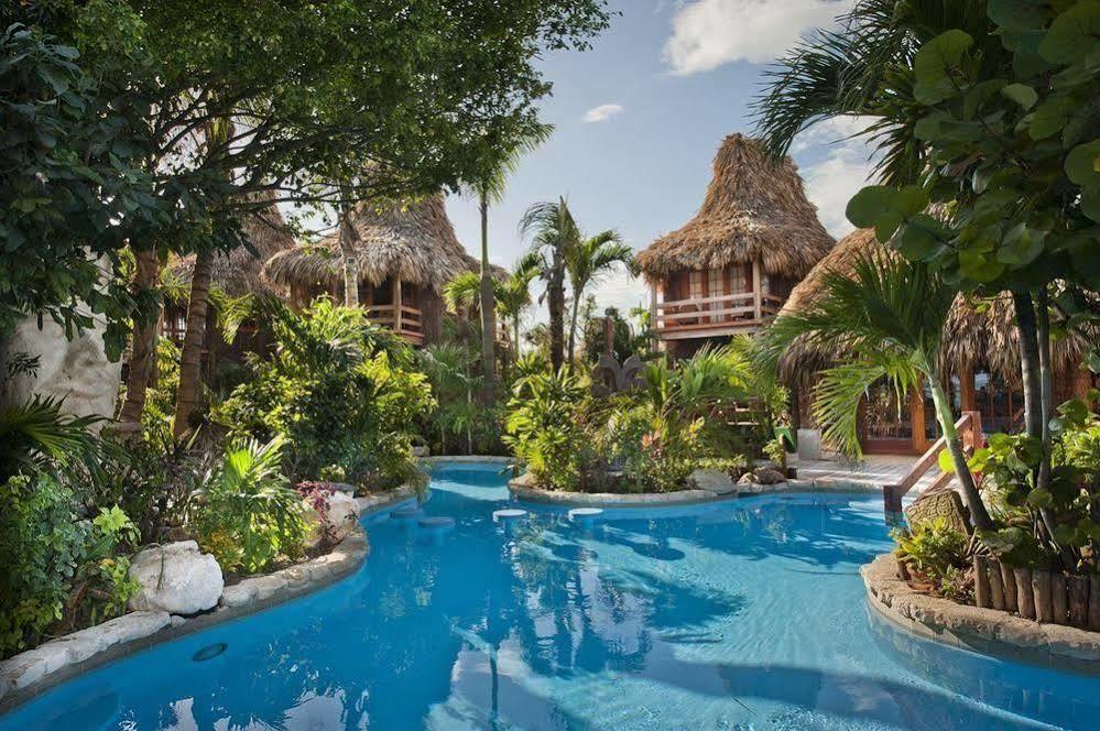 Ramons Village Hotel