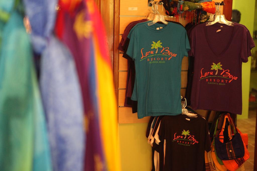 Laru Beya 5* Placencia