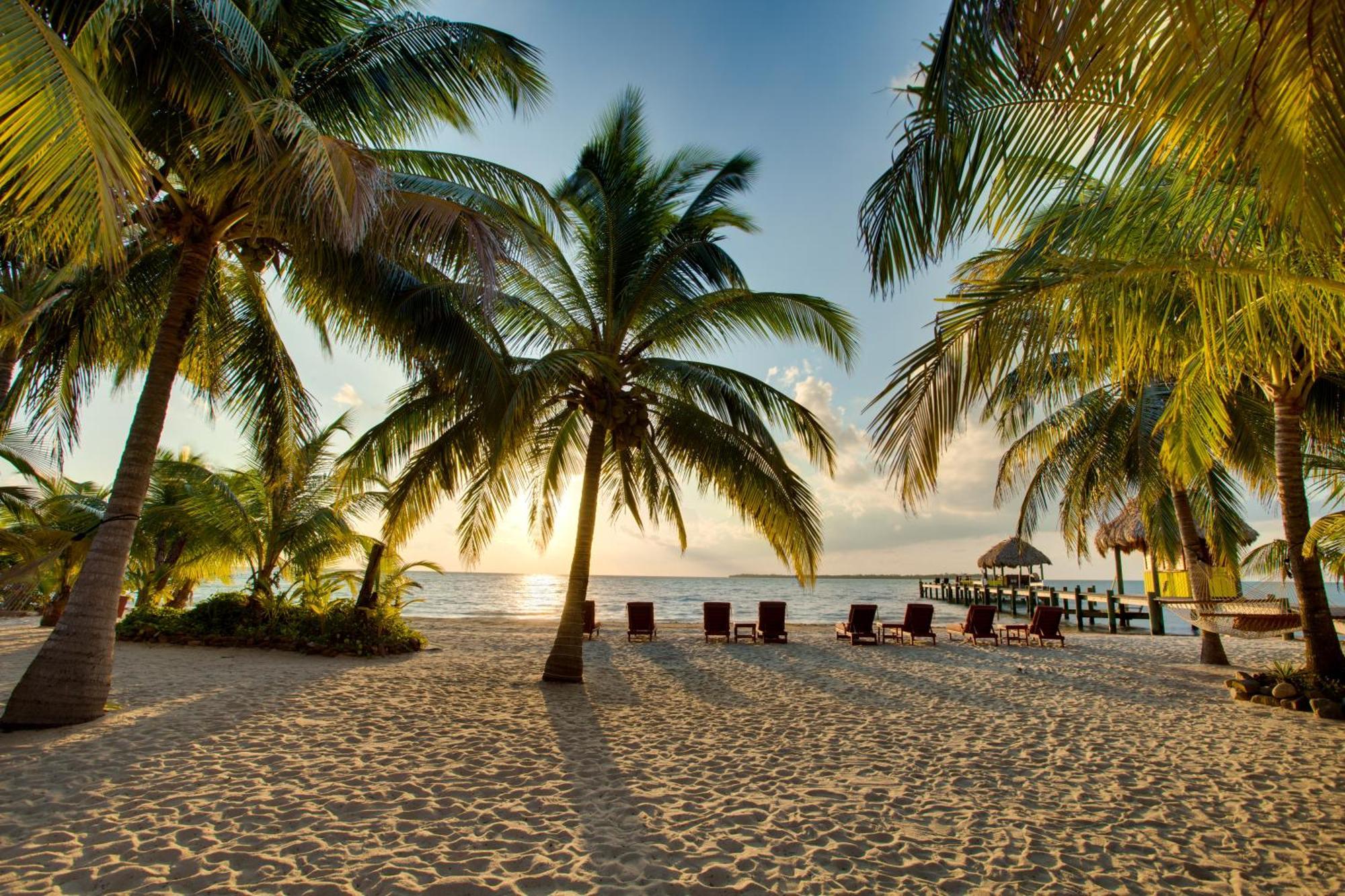 Azure Del Mar Maya Beach