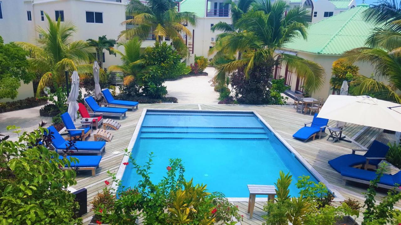 Tres Cocos Hotel
