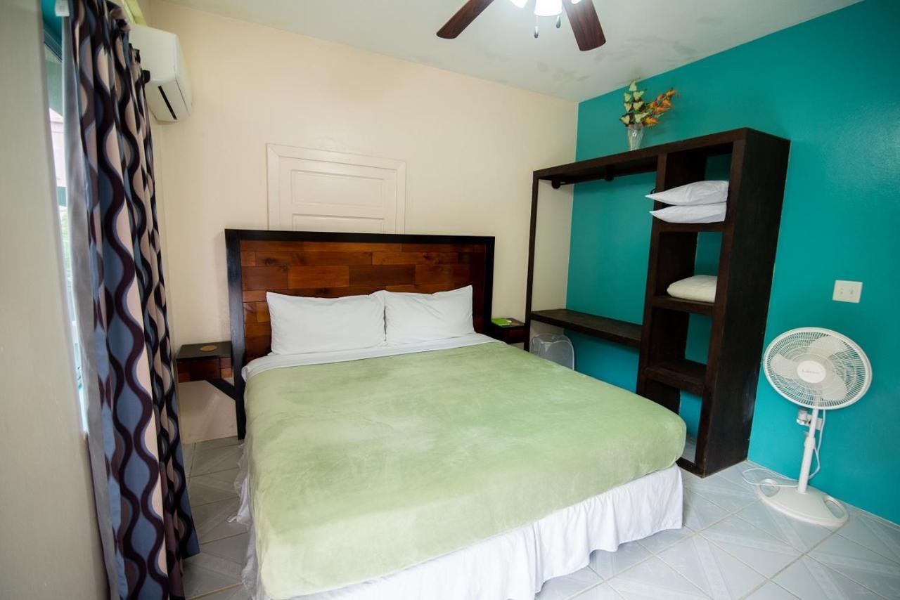 Belize Tropical Dream Hotel