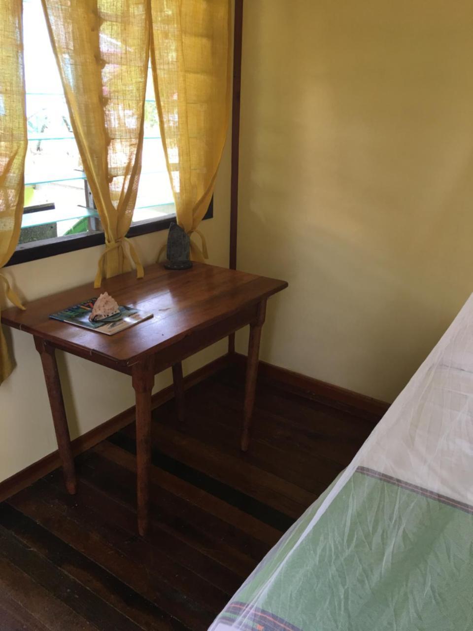 Lodge Jungle Jeanie's By The Sea