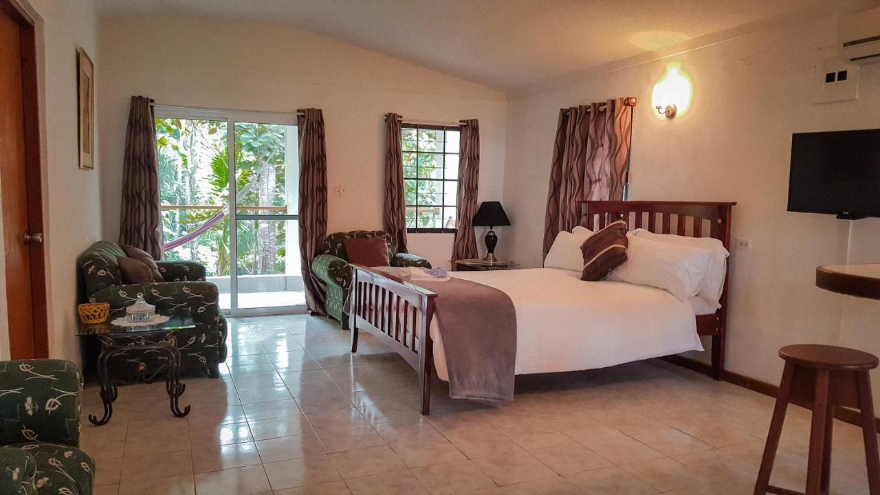 Roaring River Golf & Resort 4*