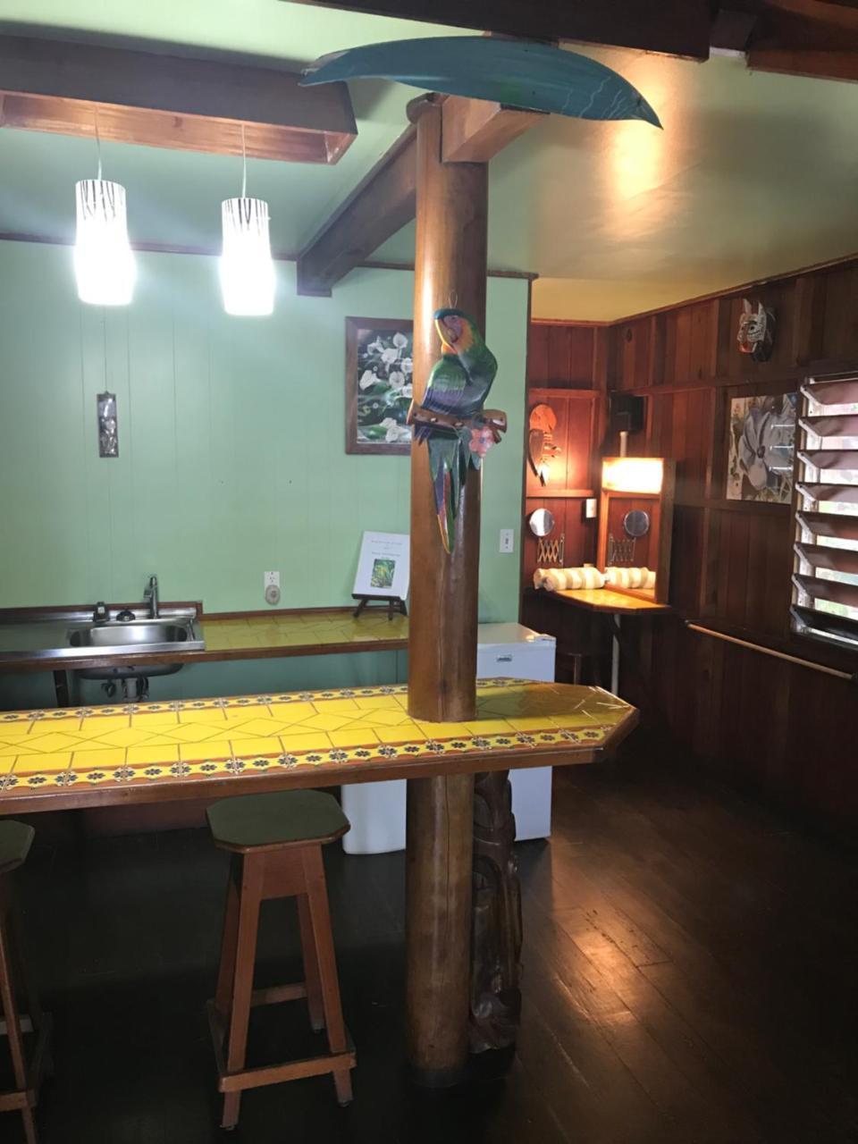 Lodge Green Parrot Beach Houses And