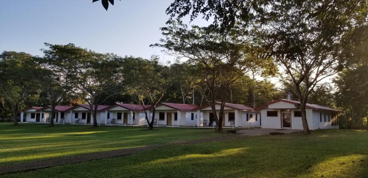 Resort Roaring River Golf & 4*