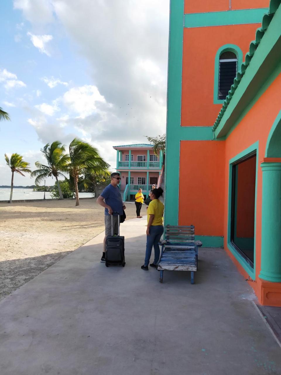 Hotel Sunshine View And Restaurant Corozal