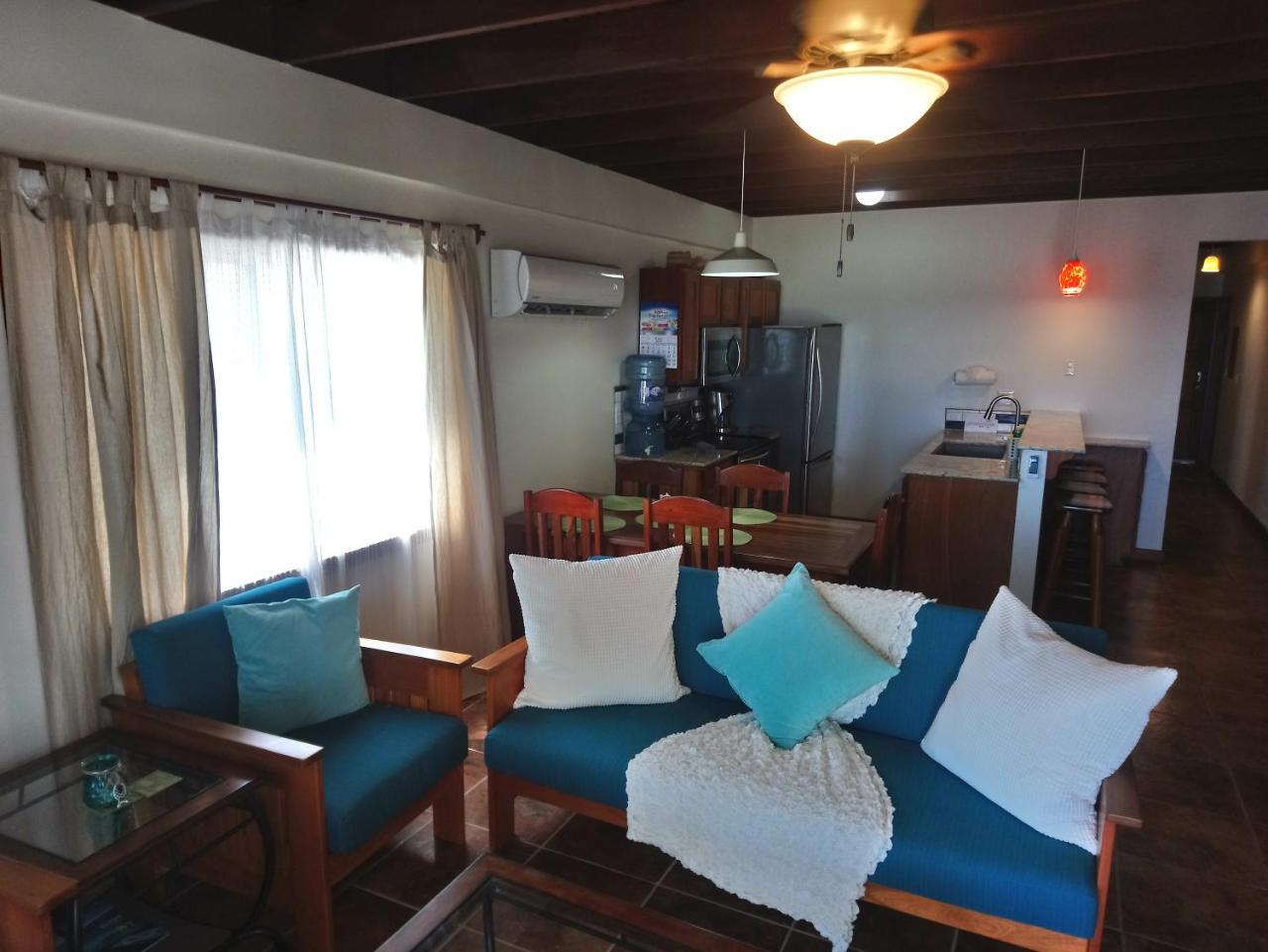 Hotel Tres Cocos San Pedro (Ambergris Caye)