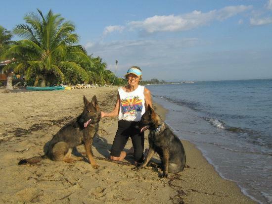 Jungle Jeanie's By The Sea