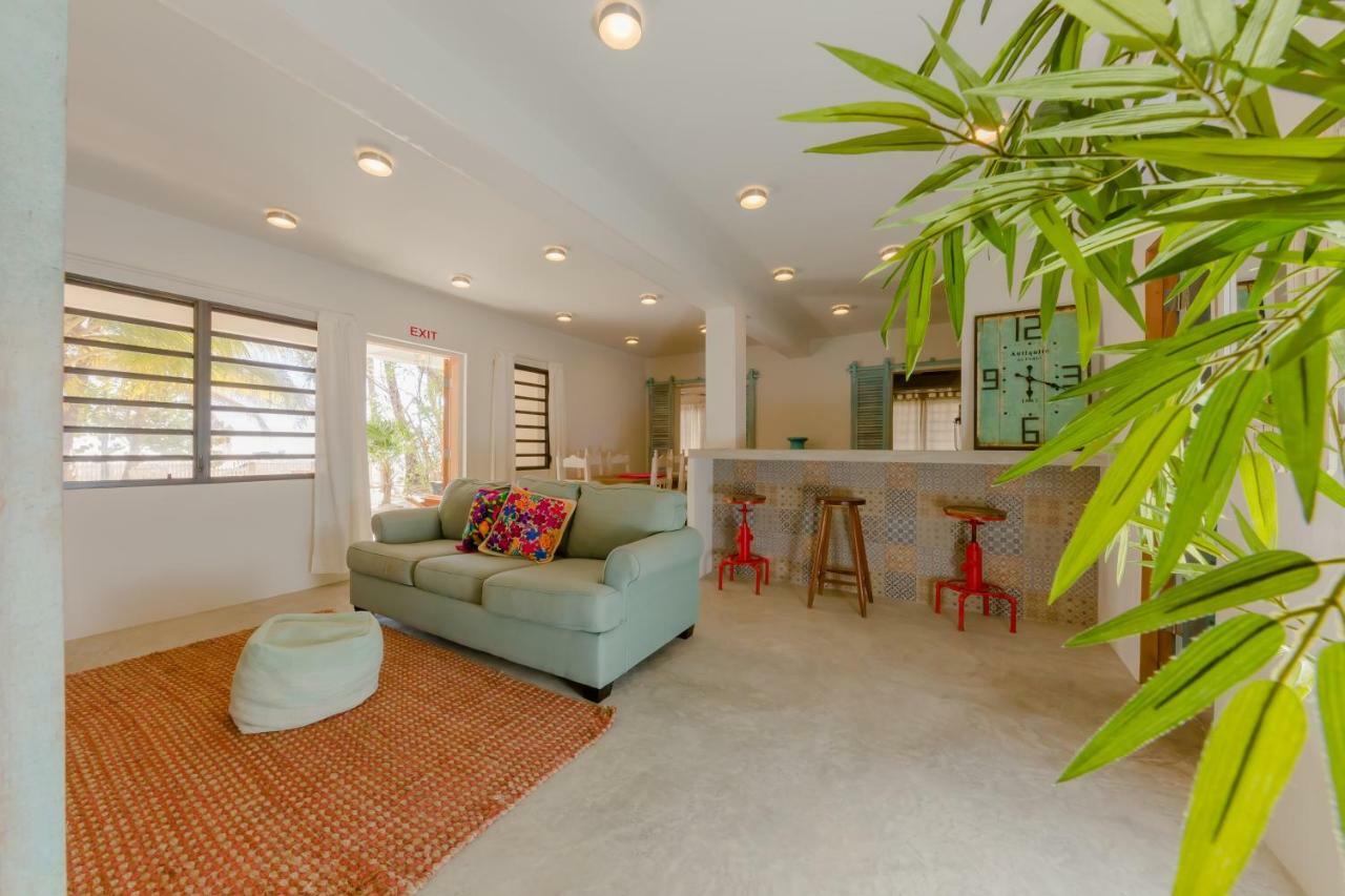 Babylon Beach Villa *