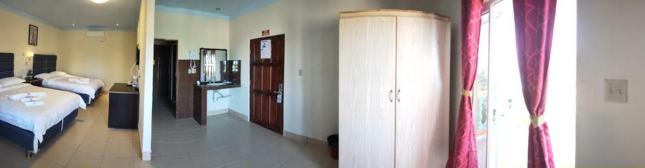 Sunshine View And Restaurant Hotel 5*