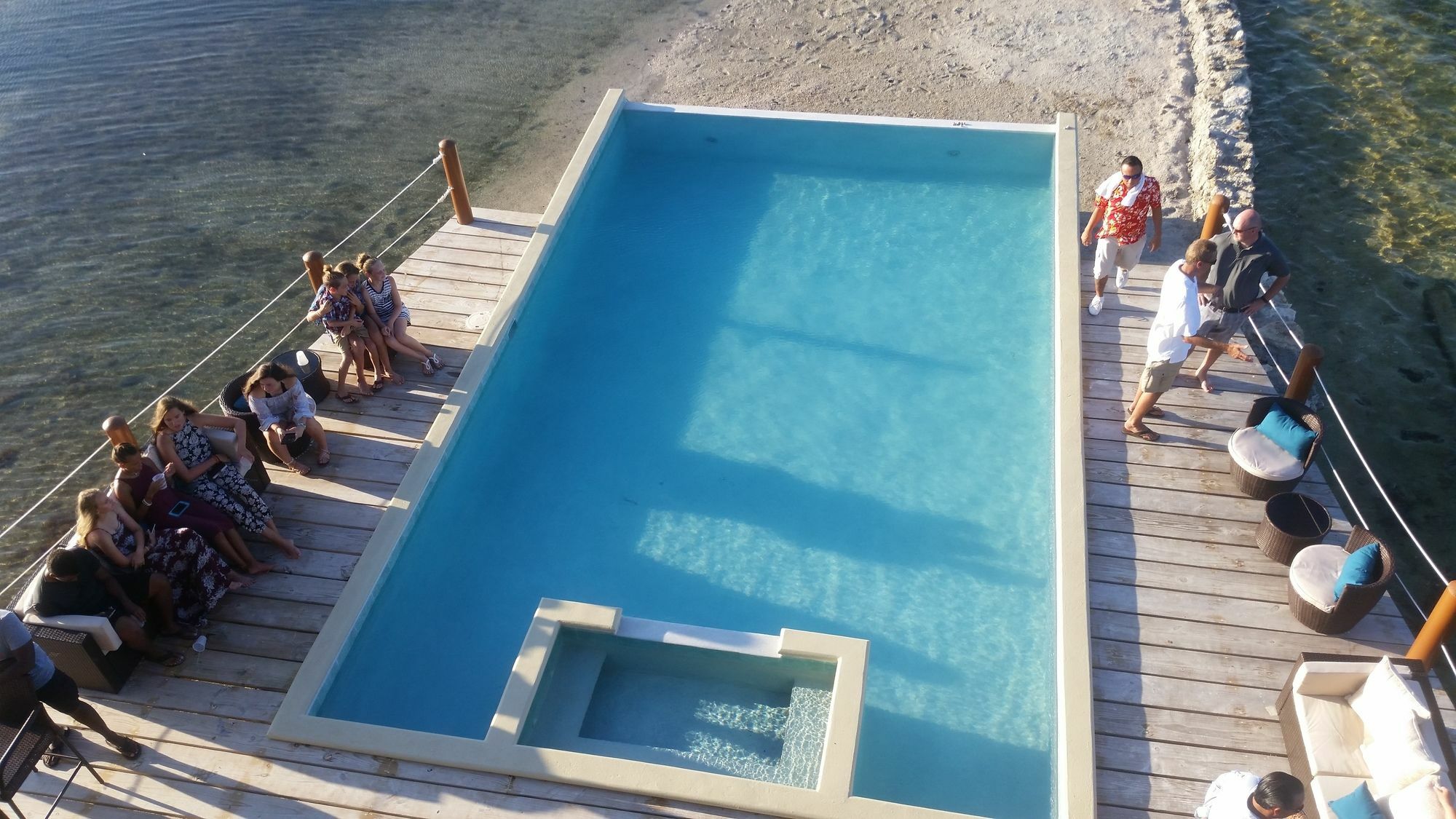 Lina Point Belize Overwater 2*