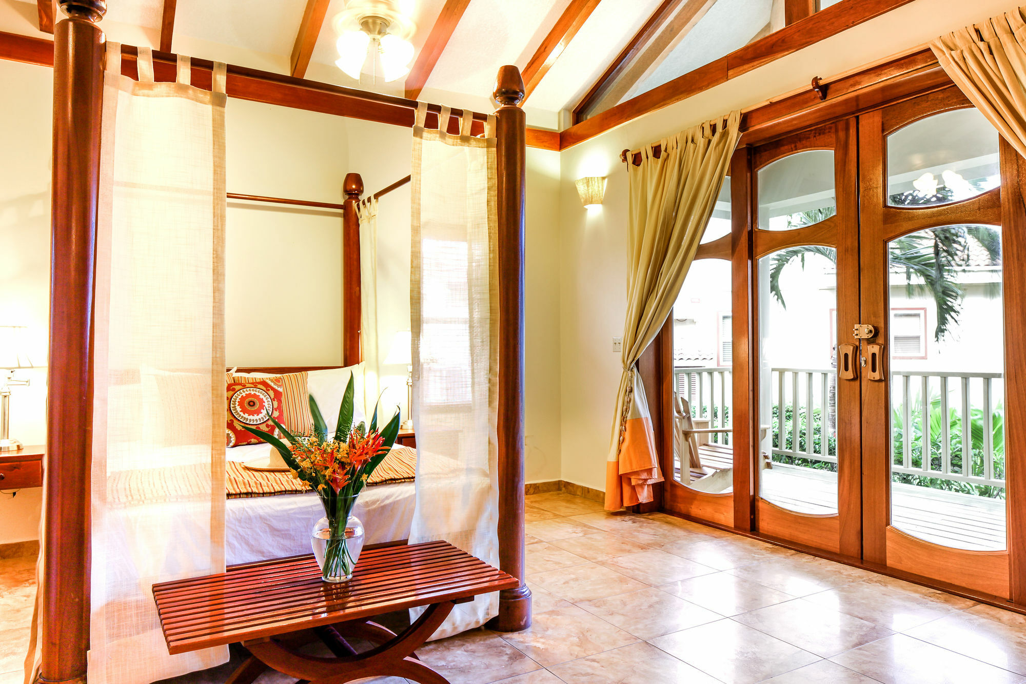 Resort Bay Belize A Muy'ono Hopkins