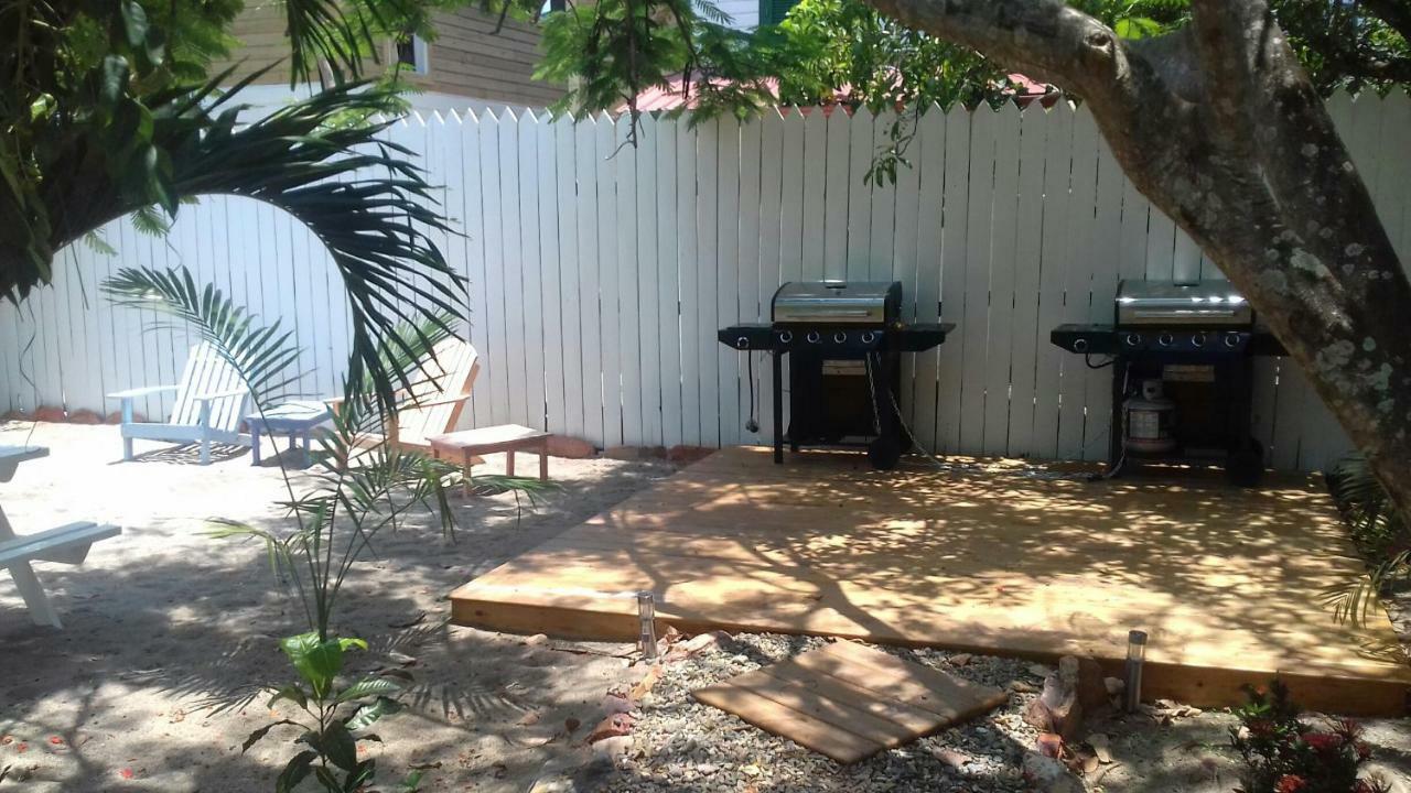 Placencia Villas Hotel