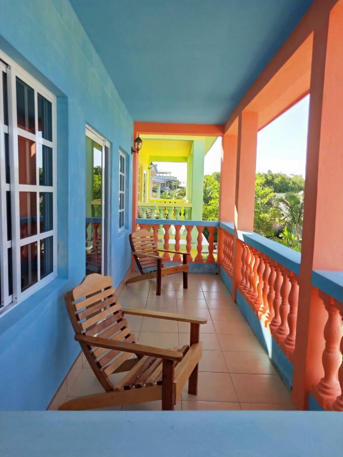 Sunshine View And Restaurant 5* Corozal