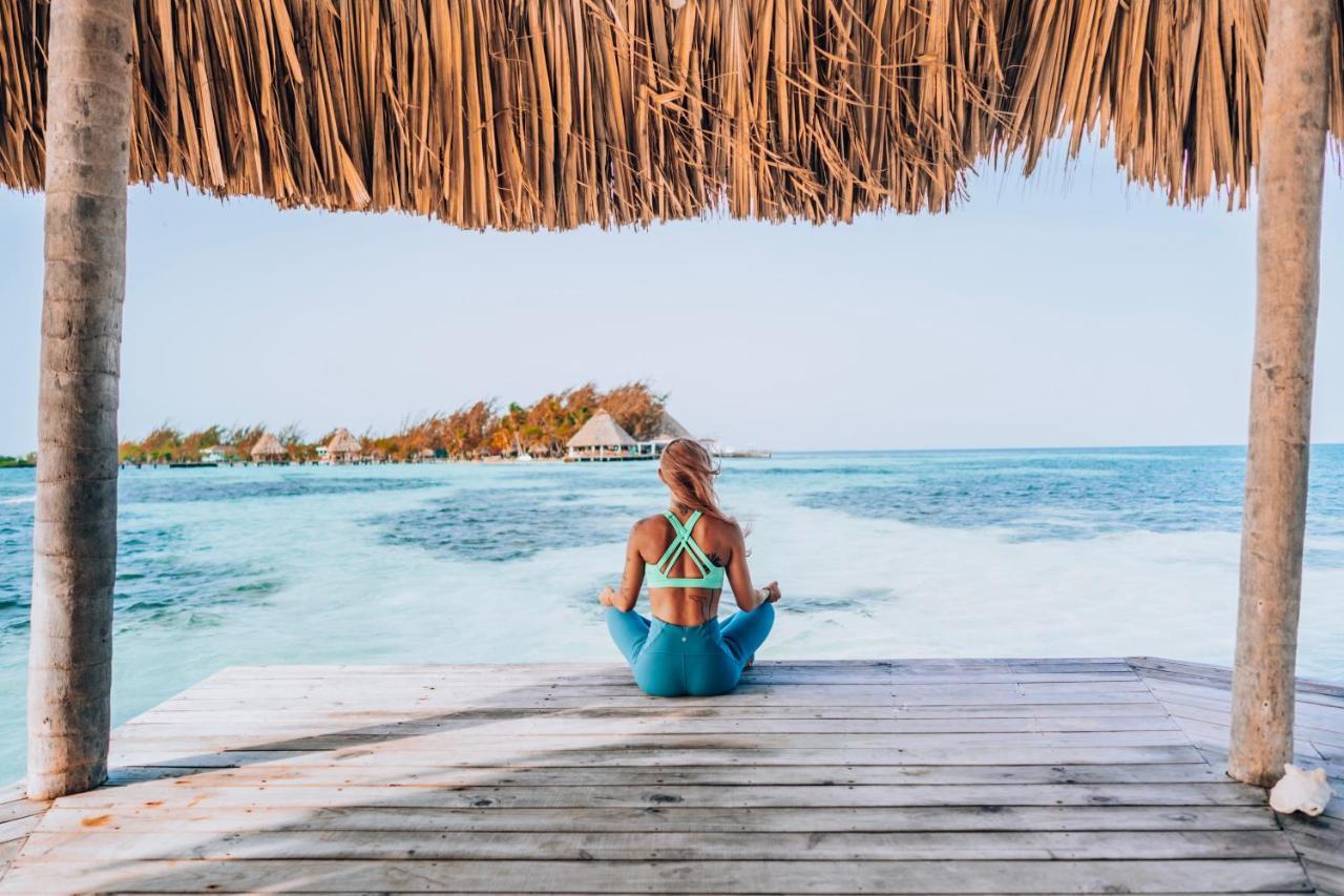 Thatch Caye A Muy'ono Resort