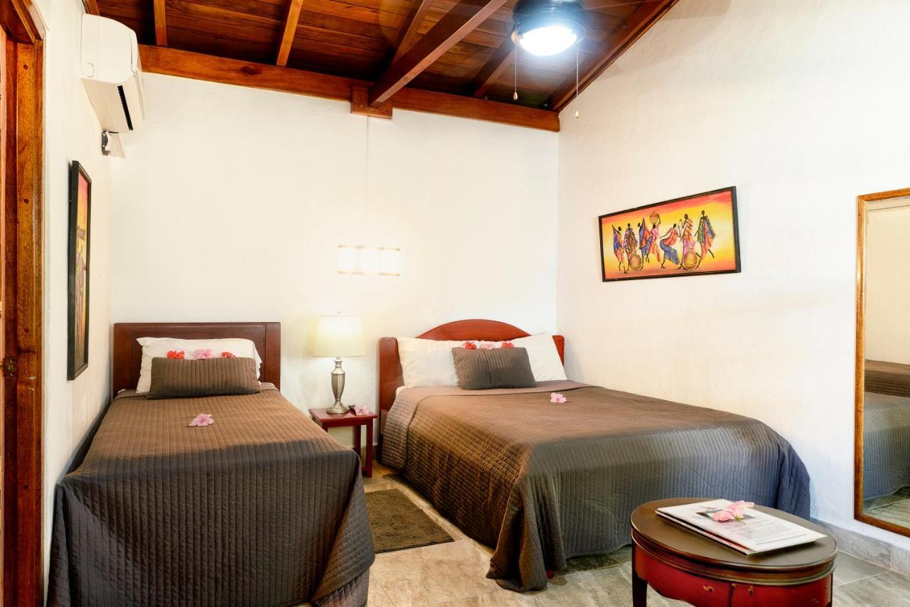 Parrot Cove 4*